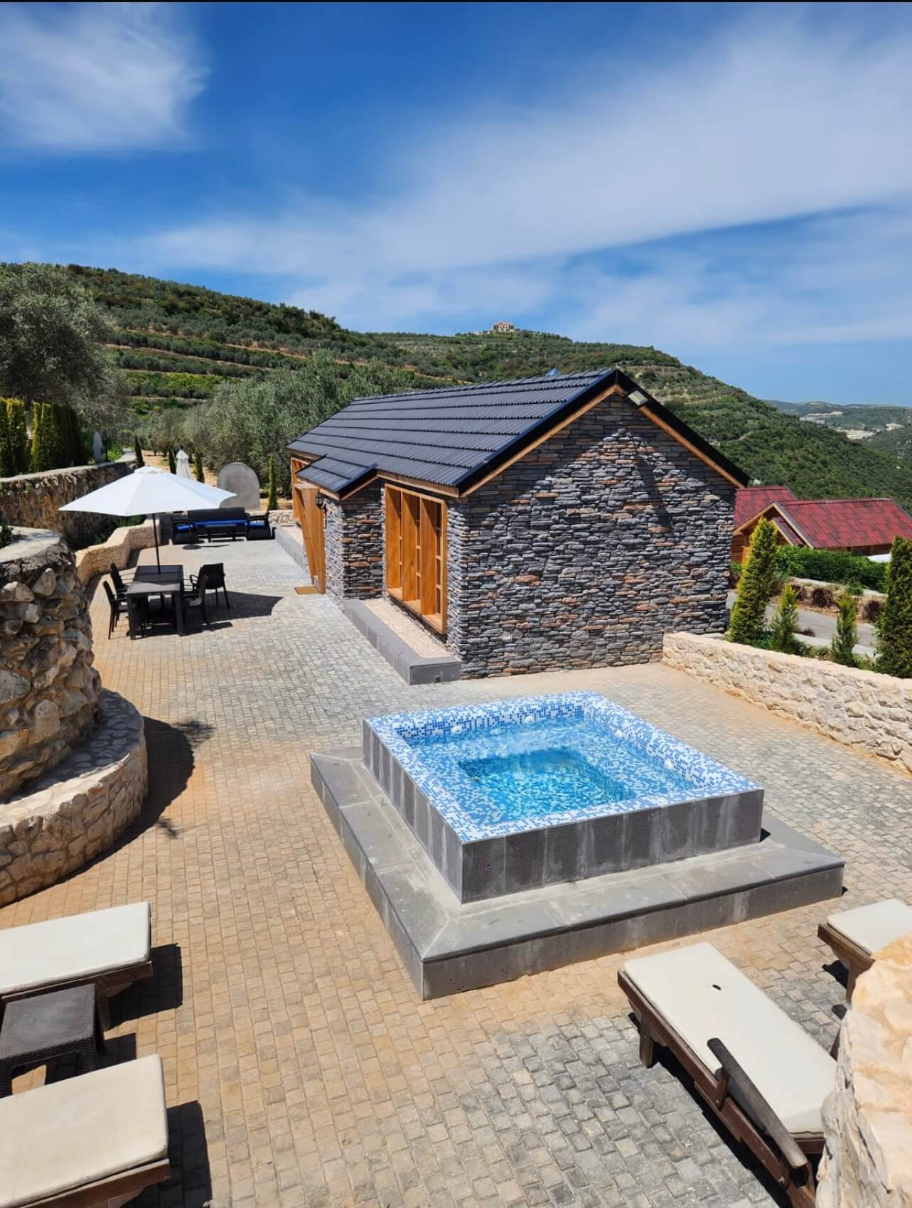 English Cottage at Swizore Resort, photo 1