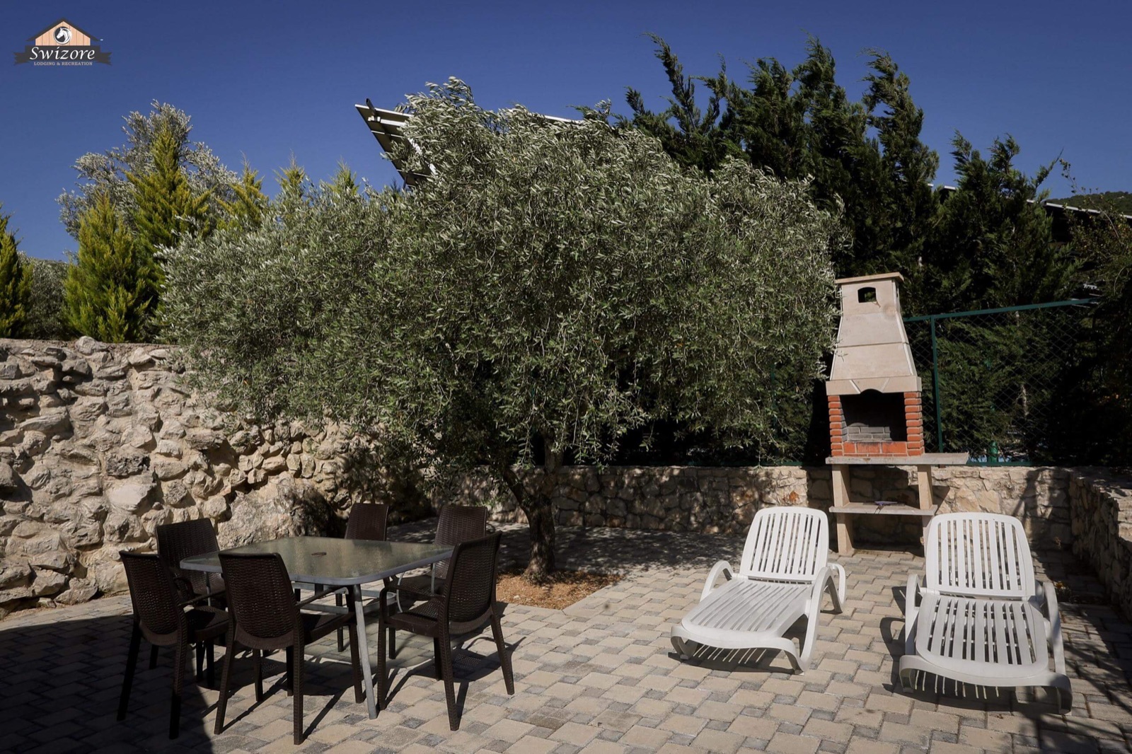 Private Chalet — Natural Stone & Pine Woods at Swizore Resort, photo 3